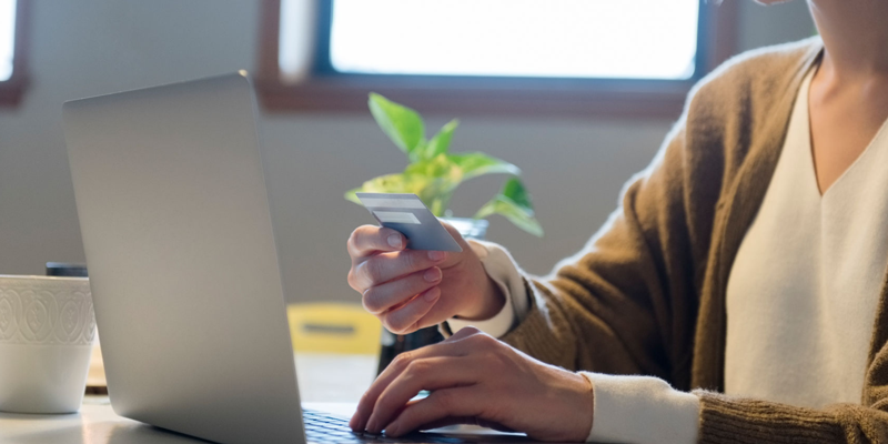 How-to-Accept-Payments-Online-2@2x featured_image